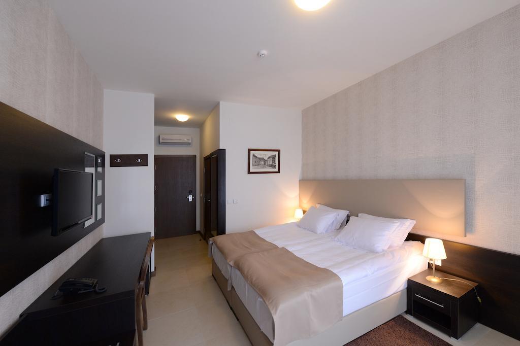 Hotel Majdan Belgrád Kültér fotó