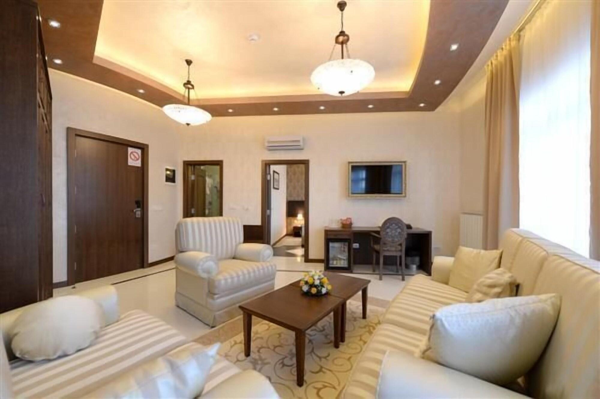 Hotel Majdan Belgrád Kültér fotó