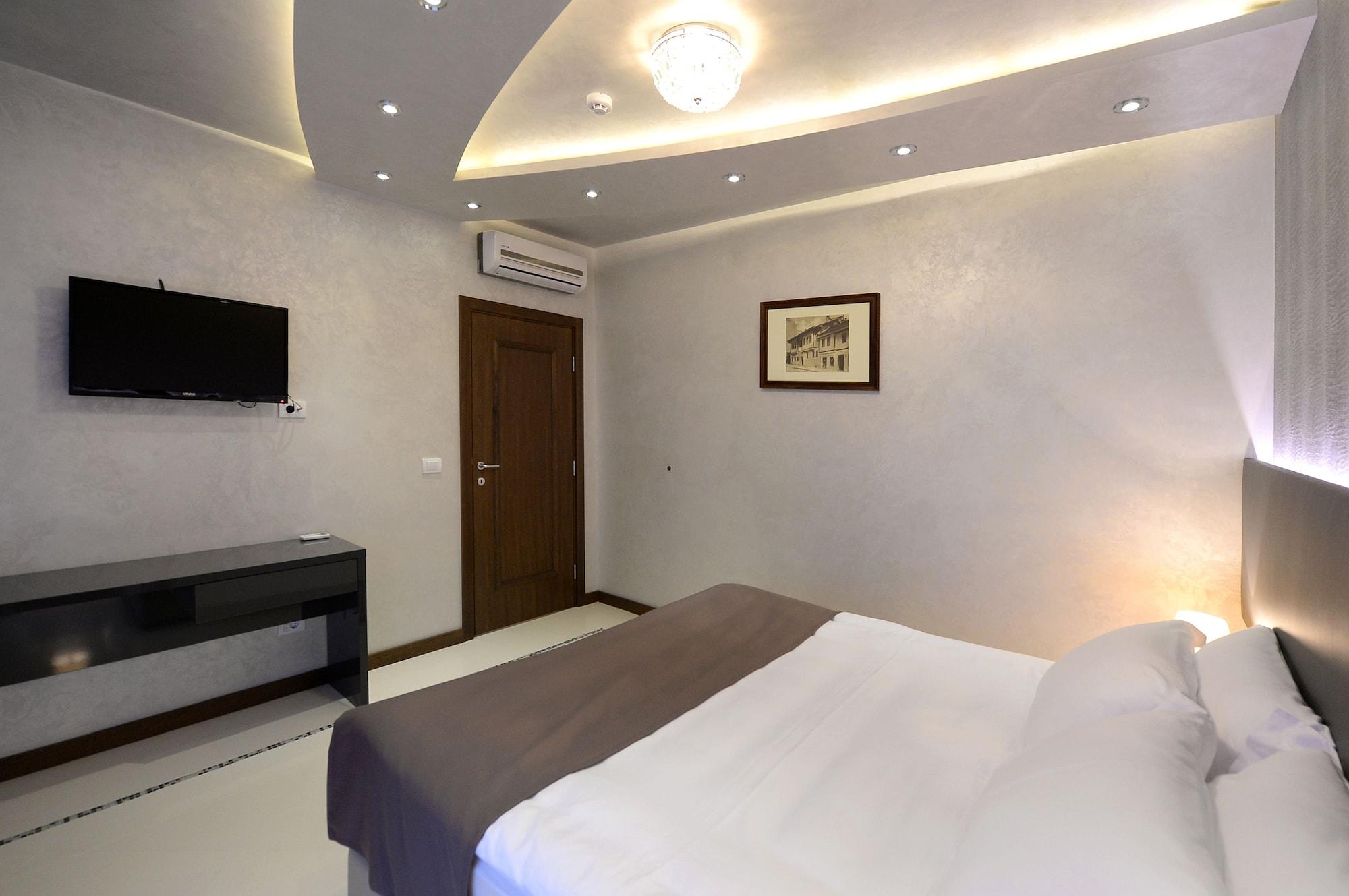 Hotel Majdan Belgrád Kültér fotó